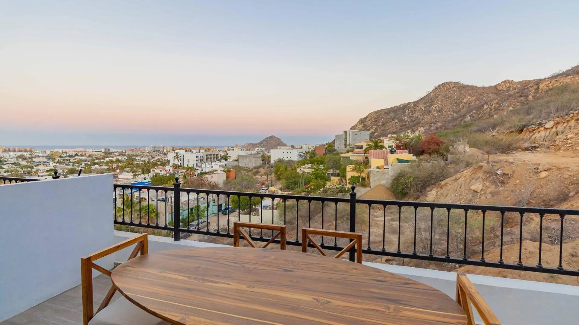 Hotel Collection O Morgan City Center, Los Cabos Cabo San Lucas