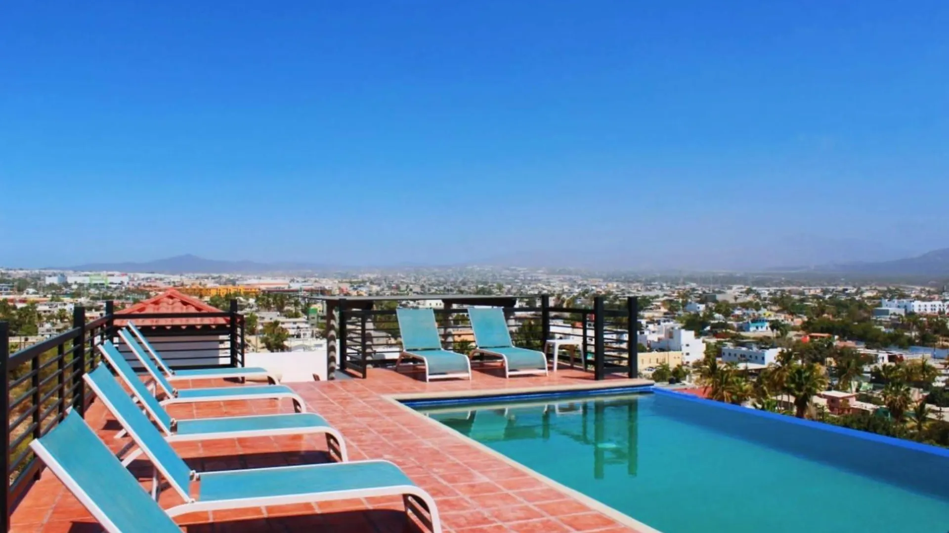 Collection O Morgan City Center, Los Cabos location